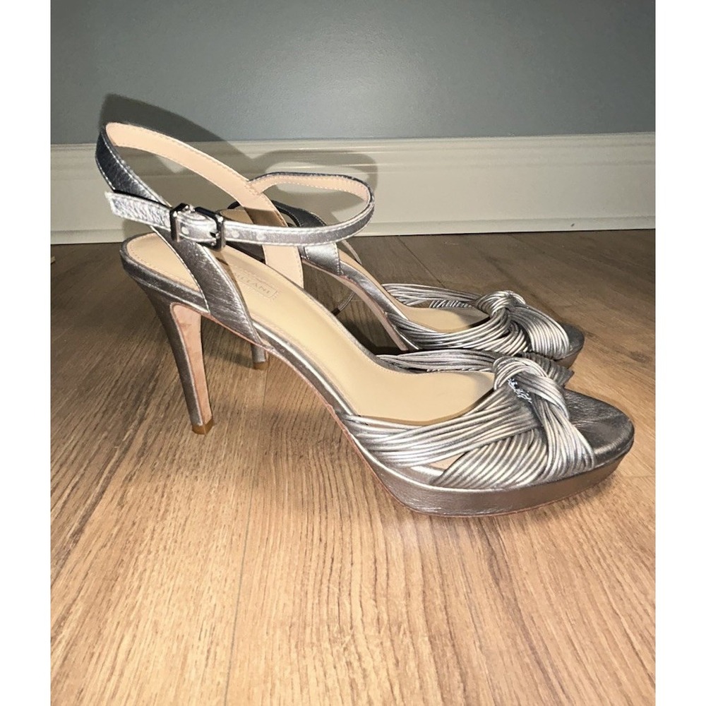 ANTONIO MELANI Metallic Silver Knot Heels